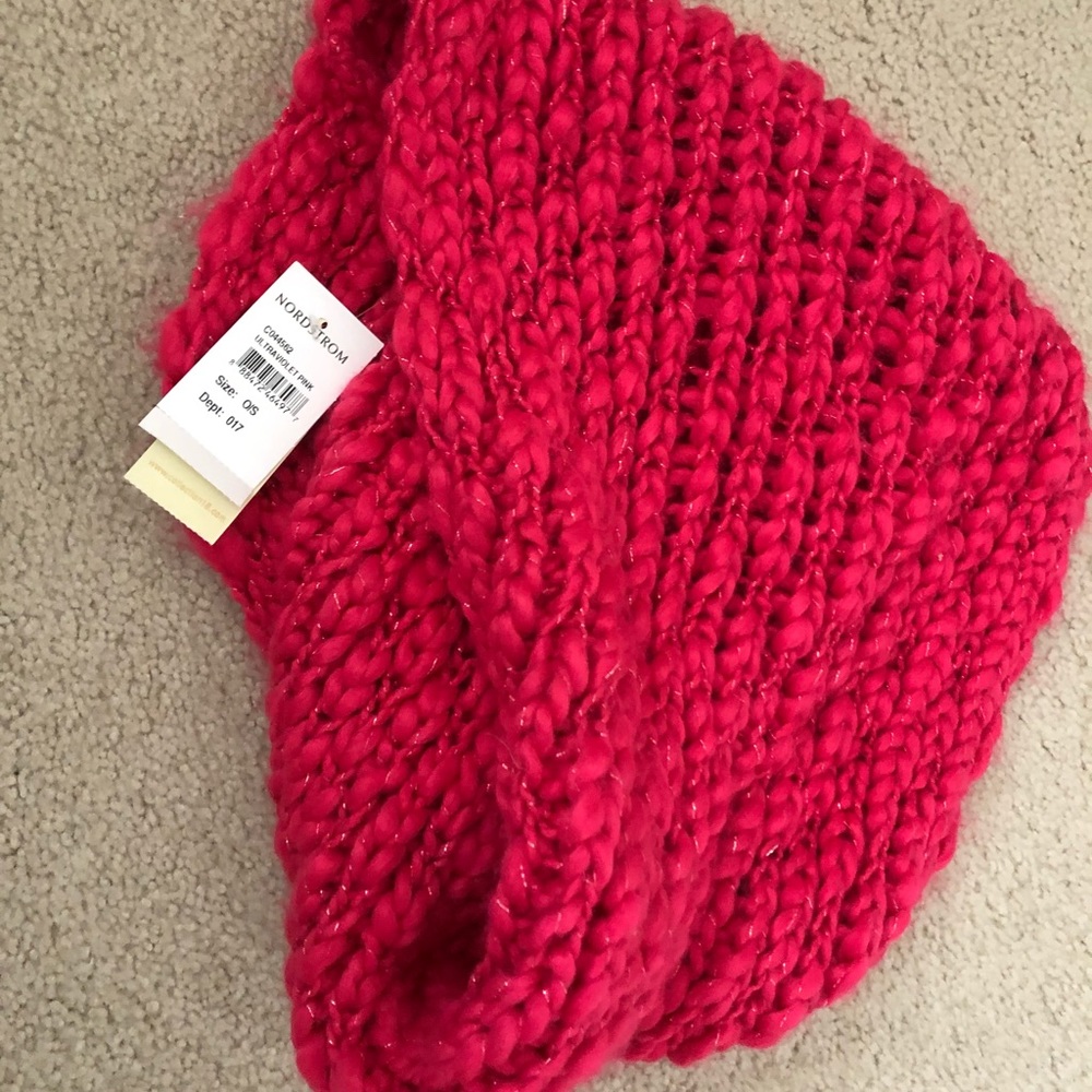 Infinity scarf - Picture 3 of 3
